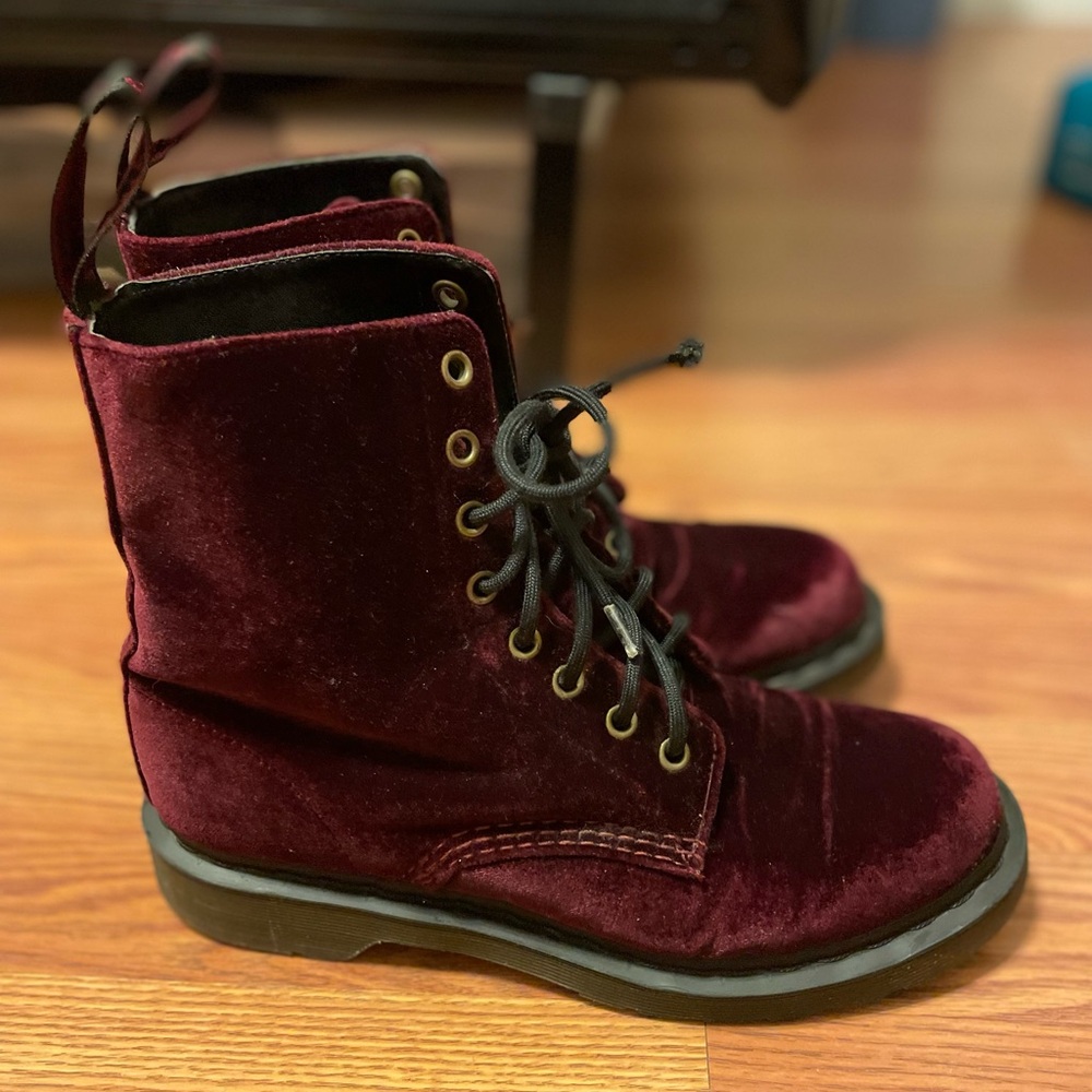 Velvet Pascal 1460 Dr. Martens Boots - Picture 8 of 13